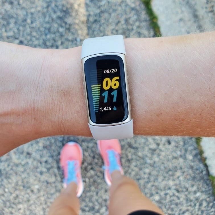 Fitbit Charge 6